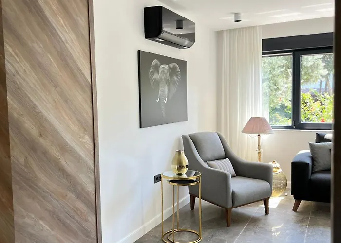 Lägenhet Leos Apart2