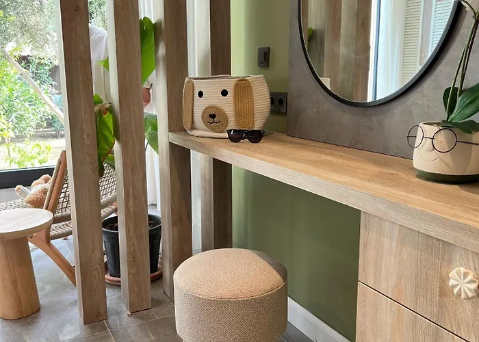 Leos Apart2 アパート