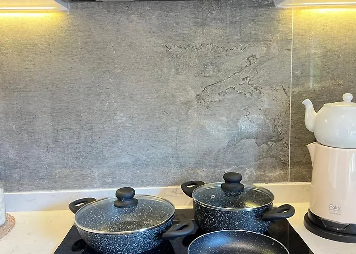 Leos Apart2 Σιντέ